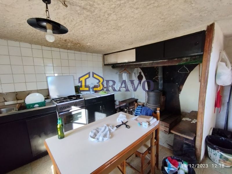 Foto d433b00e-20d5-4f75-924b-8ccf2edf15b8. Casa amb calefacció a Valle de Losa