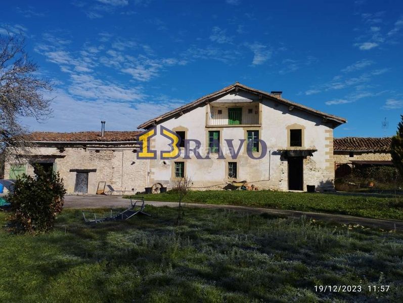 Foto ee613865-92ad-4921-b4a5-6330b6e760ed. Casa amb calefacció a Valle de Losa