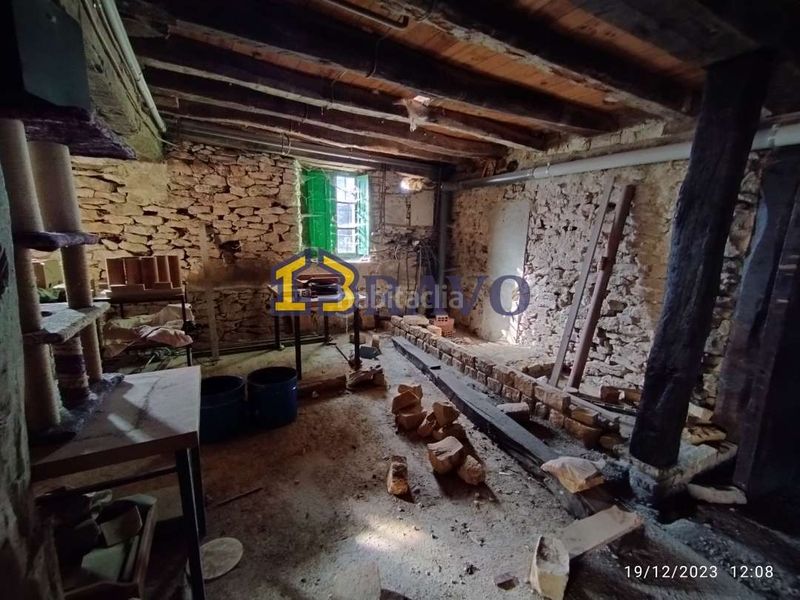 Foto ef3d033e-f2a8-4847-b0fa-430847a65948. Casa amb calefacció a Valle de Losa