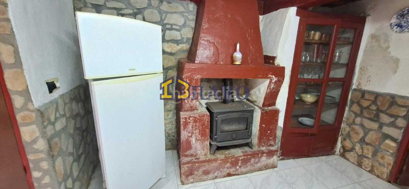 Foto c33eb34d-b13a-4dd2-95e4-fd9d448be92f. Casa amb calefacció a Valle de Tobalina