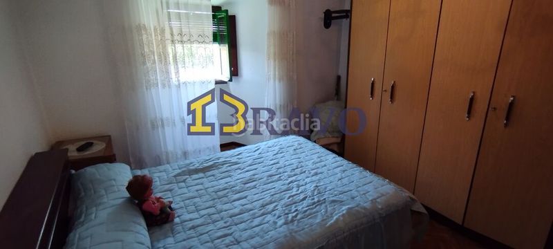 Foto 1590fd90-6ac0-4c37-8249-84015b00f370. Casa amb calefacció a Valle de Losa