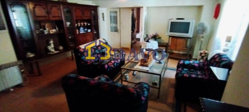 Foto 61e04a34-e26e-4cc5-8be7-d1755601334f. Casa amb calefacció a Valle de Losa