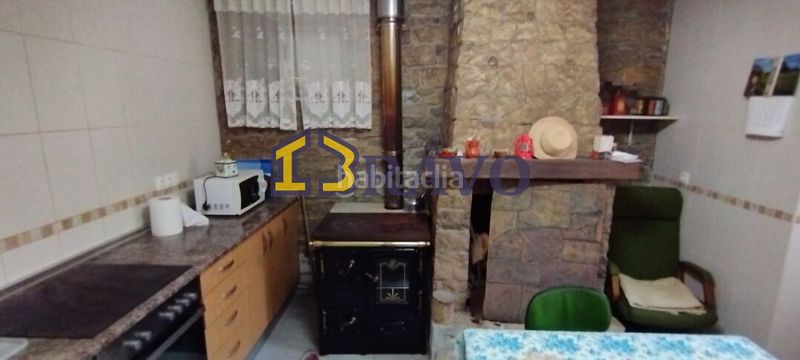 Foto 7ad39e86-c224-407a-b7f4-29aca1293418. Casa amb calefacció a Valle de Losa