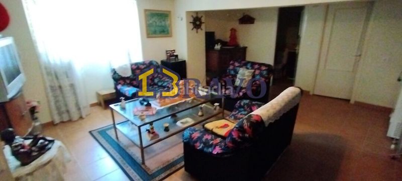 Foto d442f13f-03ee-4f24-8df0-3fd52070c6b9. Casa amb calefacció a Valle de Losa