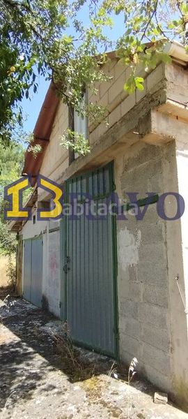 Foto e07d5f65-a982-4370-8e73-287496f1f5c4. Casa amb aparcament a Valle de Losa
