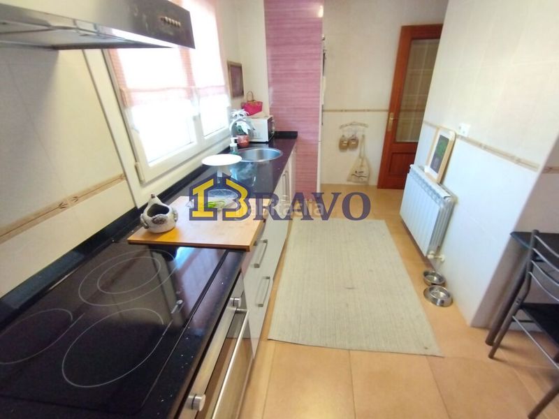 Foto 10cc0486-b398-4e3a-8d3d-954452a227db. Casa amb calefacció aparcament a Medina de Pomar