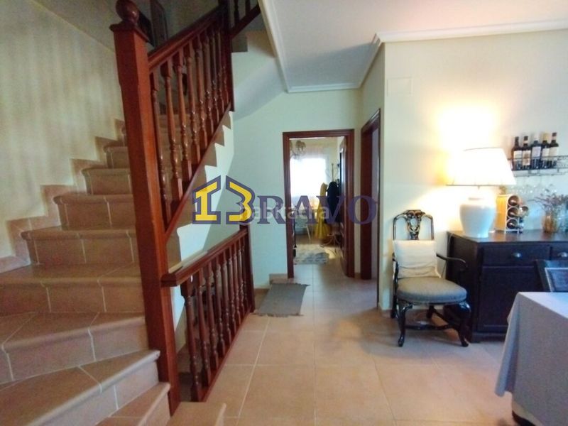 Foto 1fffa06b-4201-47c3-8084-b7d620725203. Casa amb calefacció aparcament a Medina de Pomar