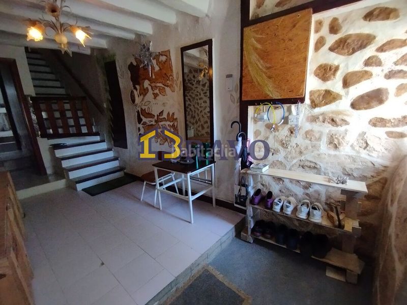 Foto dcf96460-33f6-49c1-b8e2-a4eed9dd9008. Casa amb calefacció aparcament a Medina de Pomar