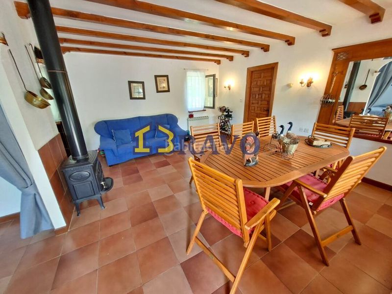 Foto 452d4b20-5548-4fe4-bfa1-7816ab805e92. Casa amb calefacció a Merindad de Montija