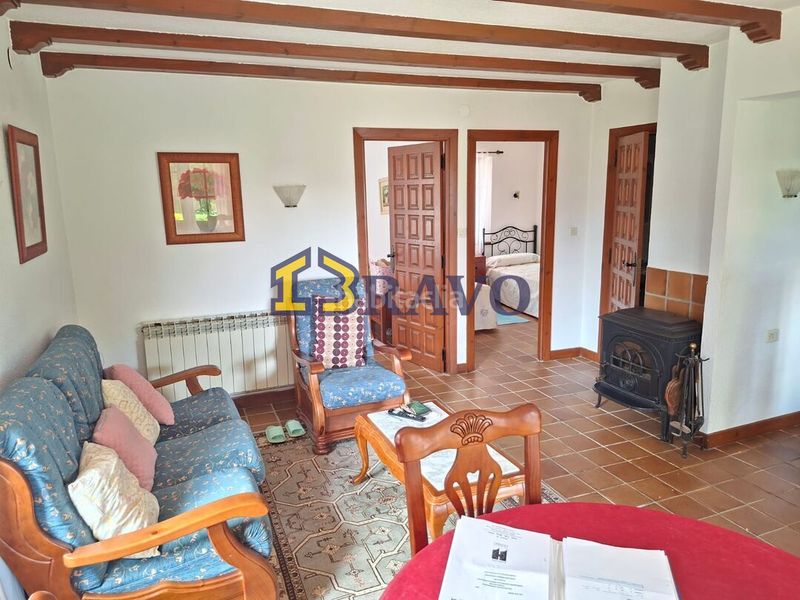 Foto be6deec6-77f4-4ebf-9f8f-3aed0af3e33e. Casa amb calefacció a Merindad de Montija