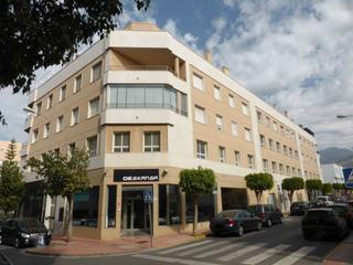 Oficina en Sansovino 7. Edificio en venta en centro