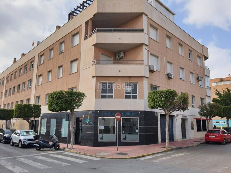 Foto bde9b8d6-9695-4e07-b9a6-a8adb64aeb00. Oficina en sansovino 7 edificio en venta en centro en Ejido (El)