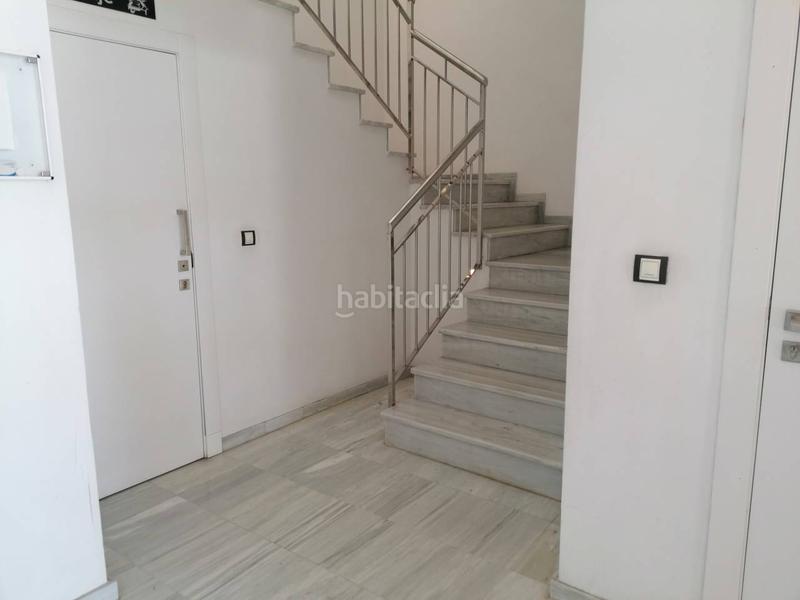 Foto 1befc153-26de-4bdf-a3b8-9f0d57d9c811. Büro in Pabellón - Estación - El Corte Inglés Ejido (El)