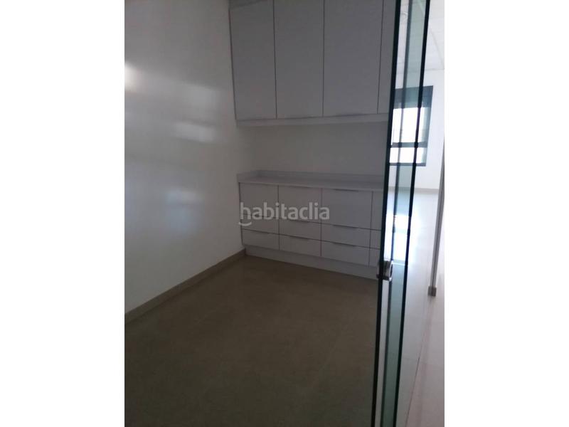 Foto 640bfc4f-3349-469d-a935-a3c0f260a806. Büro in Pabellón - Estación - El Corte Inglés Ejido (El)