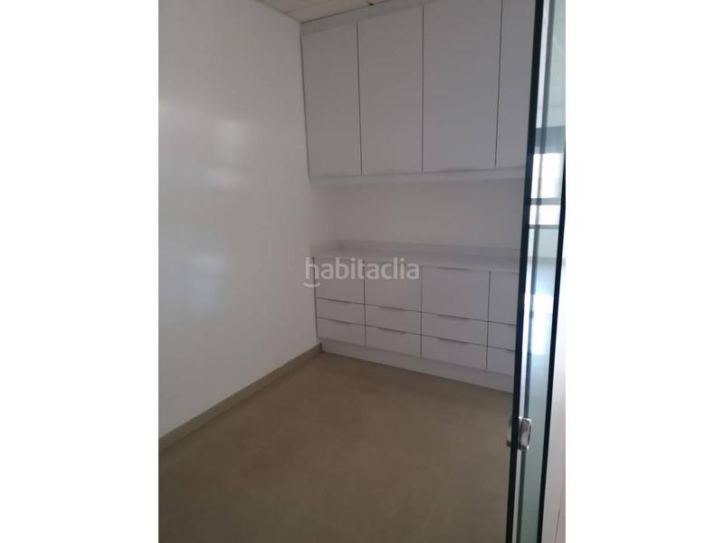 Foto 686e4e10-6a0e-44f4-bdb4-34acaf482788. Büro in Pabellón - Estación - El Corte Inglés Ejido (El)