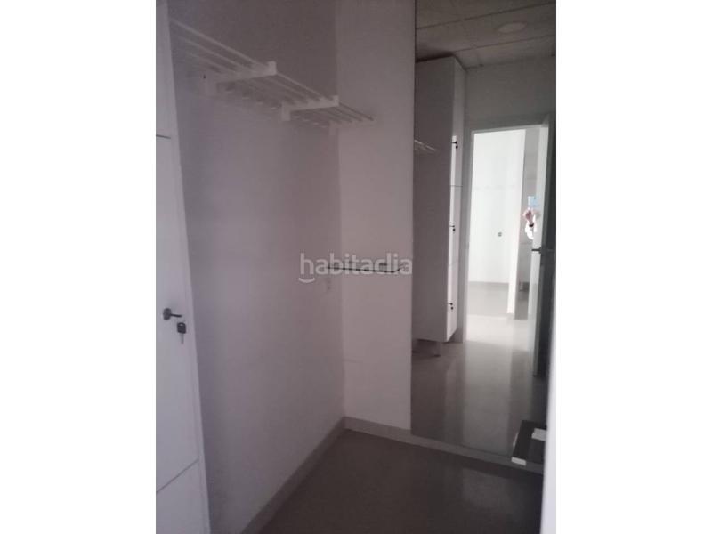 Foto 762ec3c9-ad7d-4dbb-b0eb-0d08118ba46b. Büro in Pabellón - Estación - El Corte Inglés Ejido (El)