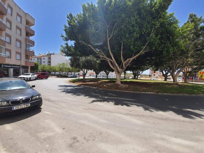 Foto 92d34f4f-a44c-4464-8cd0-987877f30673. Piso  en venta en zona pabellón en Pabellón - Estación - El Corte Inglés Ejido (El)