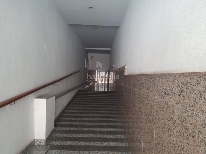 Foto c102af78-e1a5-405a-8686-257334871b0f. Piso  en venta en zona pabellón en Pabellón - Estación - El Corte Inglés Ejido (El)