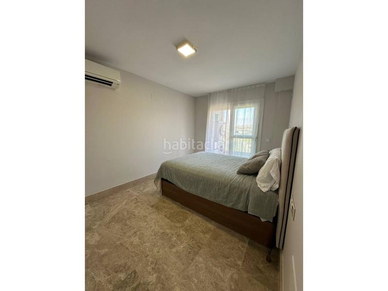 Foto 08714e3c-a4fe-4184-8105-260308e12ab3. Appartamento con piscina in Almerimar Ejido (El)