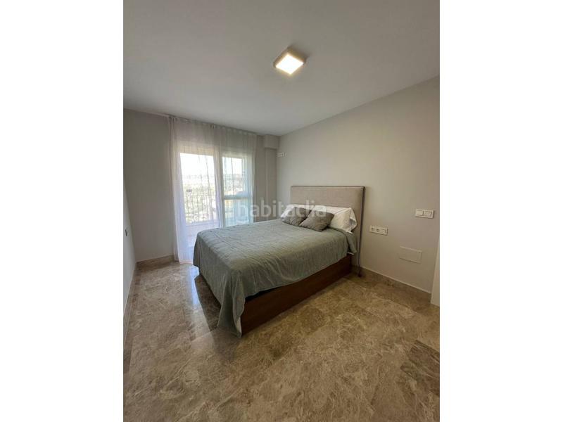 Foto a6e28272-2e18-417a-b646-0fbbc4f98e69. Appartamento con piscina in Almerimar Ejido (El)