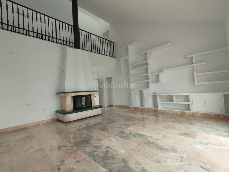 Foto d7cf38a0-594a-4f43-8d0a-f1573ebf284e. Xalet amb aparcament piscina a Almerimar Ejido (El)