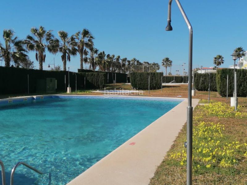 Foto 75a7c2fd-fac4-47ae-9cfb-2b8f310e4f02. Maison jumelée avec parking piscine dans Almerimar Ejido (El)