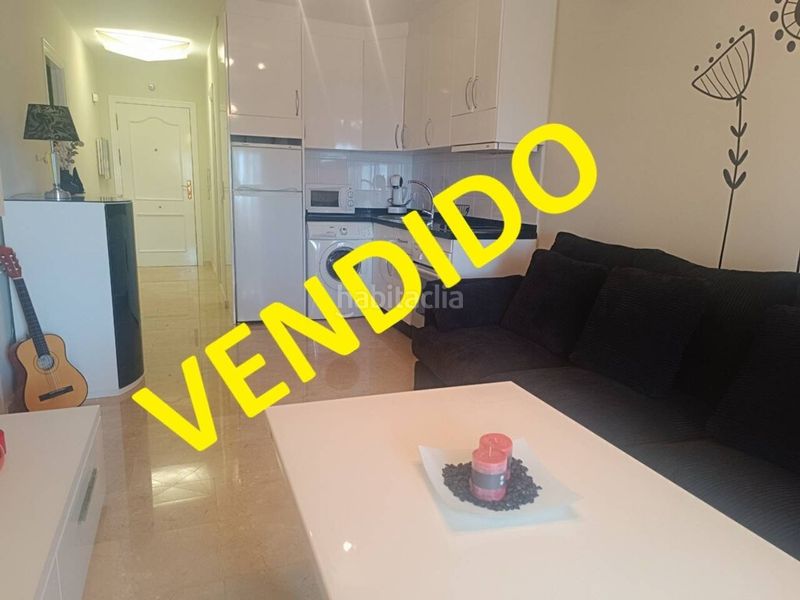 Foto ce823b11-b9ce-4237-93f9-a0a5ee54fed8. Appartamento in calle glaucio 5 in Almerimar Ejido (El)