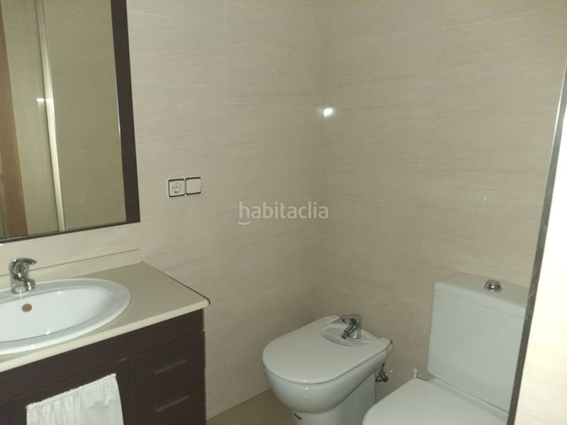 Foto 56a6a879-26dc-4d59-9a28-095dbe6cc770. Pis a calle pardo 8 a Berja