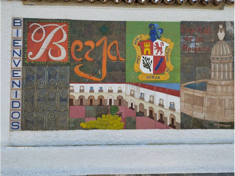 Foto f687b9b2-1ec7-427e-8b36-1cc9323a47c5. Pis a calle pardo 8 a Berja
