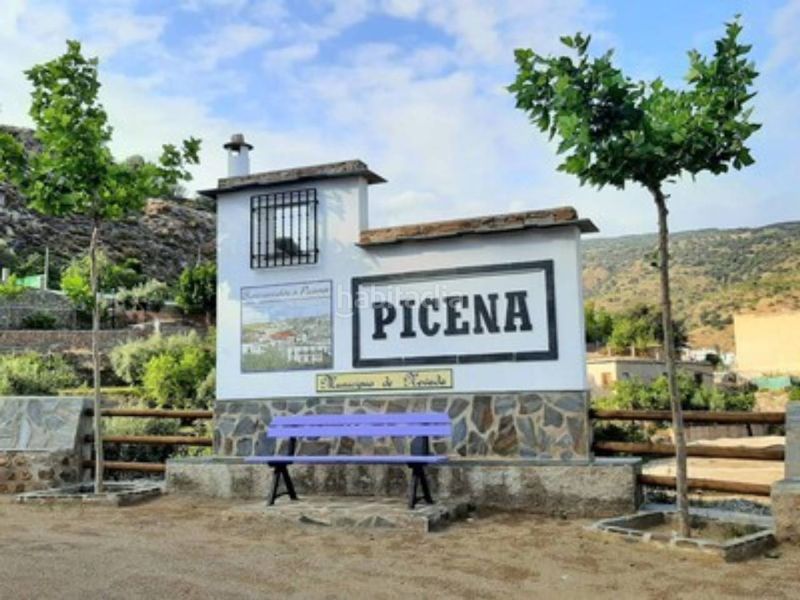 Foto 6d1a16d1-fd8a-46ca-92f8-983e120136bd. Finca rústica a calle d 1 a Nevada