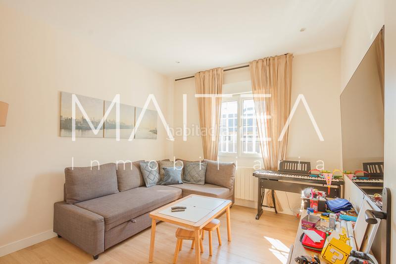 Foto bf3f896a-8d42-477a-b552-a114b1cdf513. Towny house with fireplace heating parking pool in Galapagar