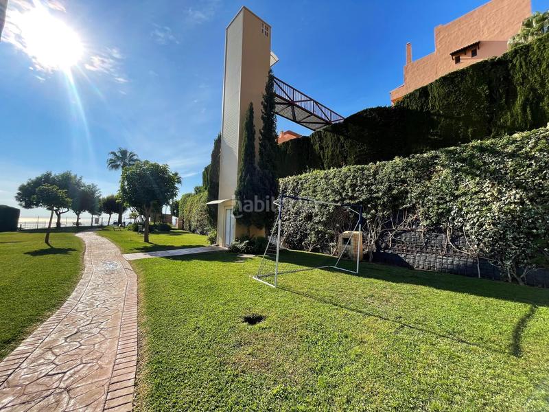 Foto 21f30685-4a57-4fc1-807b-5a6109e4d3c2. Duplex con riscaldamento parcheggio piscina in Calahonda Mijas