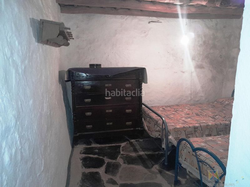 Foto 935f86c1-c17a-4d1d-9657-15e1fbe91ca5. Casa a la 1 a Aracena