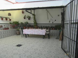 Haus  Garcia paredes. Fuente de cantoscasa