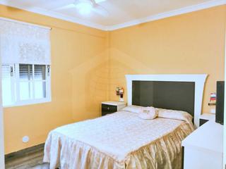 Pis  Calle la serna. Piso en venta en perchel sur, málaga