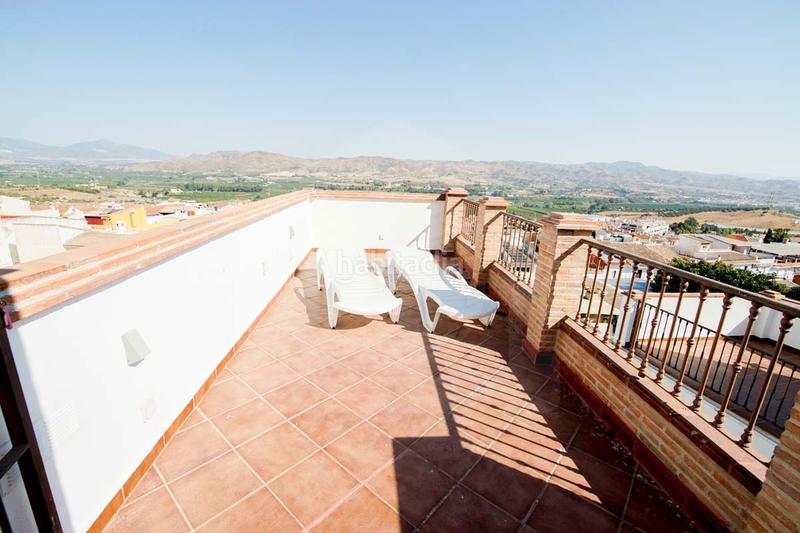 Foto 47b065c3-cd52-4864-b943-f83a7d43d905. Casa en calle concepción 66 casa en esquina con aparcamiento y piscina privada – cm420a en Cártama