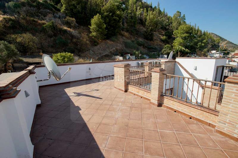 Foto 9c4463c6-1f4f-4a35-98ba-b96e91c1c65c. Casa en calle concepción 66 casa en esquina con aparcamiento y piscina privada – cm420a en Cártama