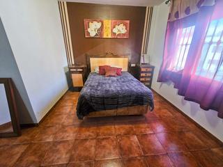Casa adosada  Calle leonardo da vinci 2. Adosado de 4 dormitorios, patio y sótano en estación de cártama