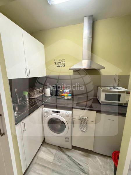 Foto fad0ef8f-447c-4385-b609-d91e28705e1b. Alquiler piso en calle ferrándiz 45a piso en alquiler en calle ferrándiz en Málaga