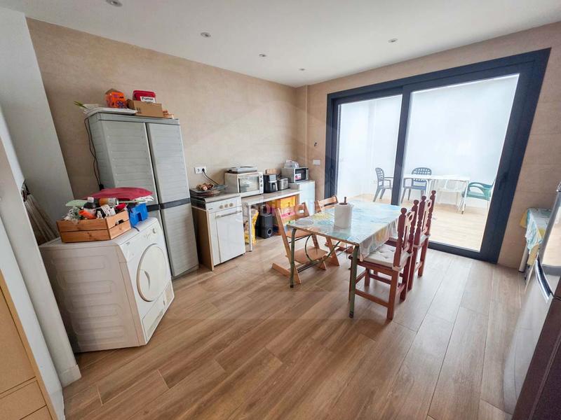 Foto fa25b241-7c4f-45a9-b0fa-7e6714059f3e. Casa a schiera in calle real 27 in Cártama