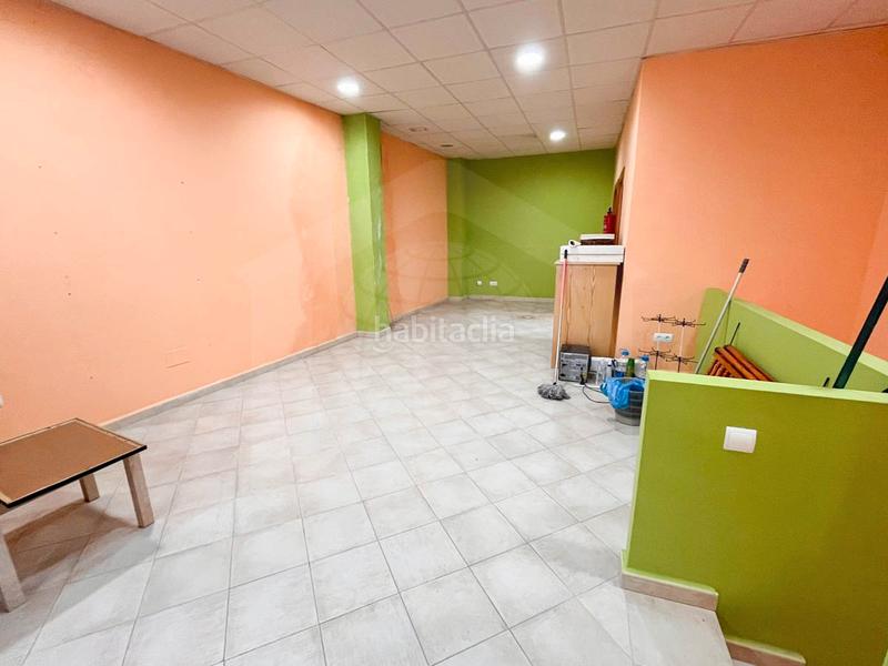 Foto 5edaf791-077a-4ff2-9478-401dd6f287f3. Geschäftsraum in calle juan carlos i 50 in Cártama