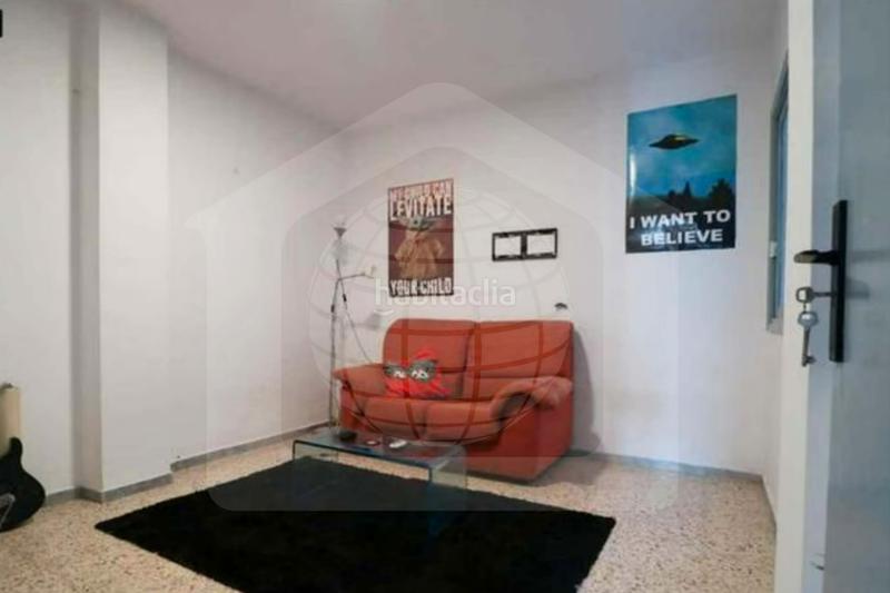 Foto 683d9f8a-b495-48ef-82b3-08e59036aef2. Appartamento in calle héroe de sostoa 45 in Parque Ayala - Jardín de la Abadía - Huelín Málaga