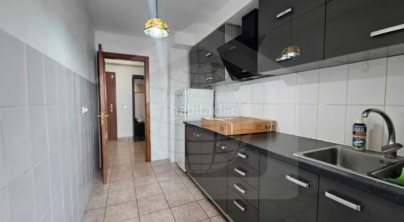 Foto e595c8c1-cae4-481b-aa22-e8b0c7bae40d. Appartement dans calle domingo de orueta 17 dans La Princesa Málaga