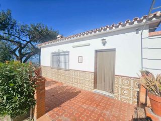 Bauernhof  Lugar partido huertas viejas 93. Finca rústica con piscina privada en coín – cm643a