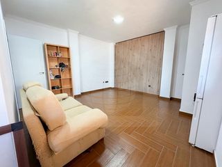 Miete Etagenwohnung in Calle santander 10. Piso en alquiler de 1 dormitorios con terraza en cártama - cm800