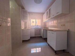 Appartement à Avenida de sorolla 25. Piso en venta en torremolinos