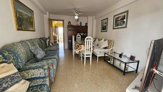 Appartamento  Pasaje velasco 22. Luminoso piso exterior de 3 dormitorios con terraza en huelin