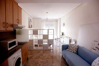 Studiowohnung in Avenida isabel manoja 3. Estudio en venta en torremolinos