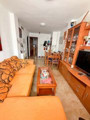 Pis  Calle maestro serrano 81b. Piso de 3 dormitorios, garaje y trastero en estación de cártama