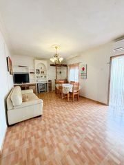 Piso  Calle ganaderos 130. Piso bajo de 2 dormitorios y patio en el peñón – cm299a